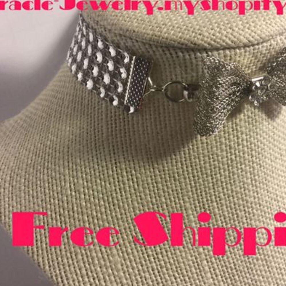 Bowtie Rhinestone choker